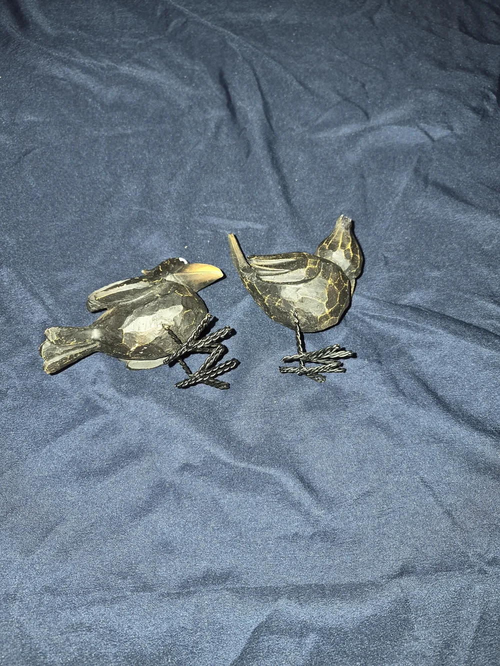 Funny Wood Crows With Metal Feet  Figurines - Set of 2